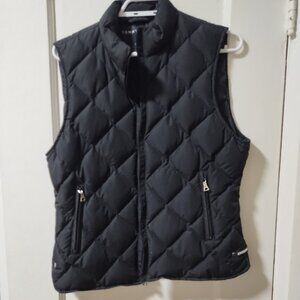 Tommy Hilfiger zippered black puffer vest